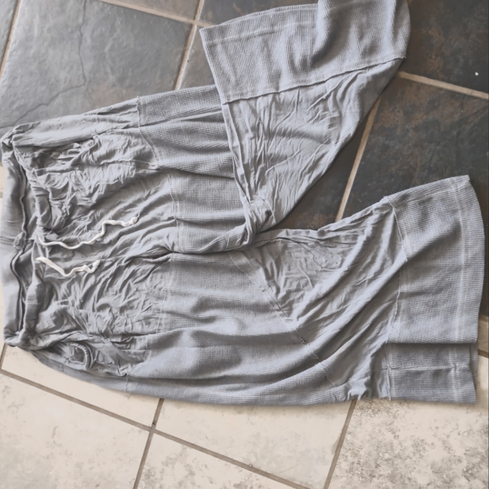 Wide leg grey pants